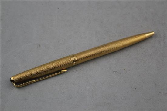 An 18ct gold Parker Presidential ballpoint pen, 5in.